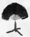 Solfjäder som tillhört drottning Sofia av Sverige (1836-1913).