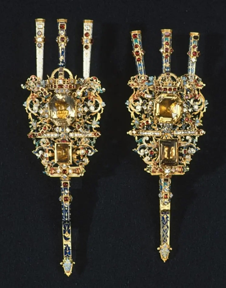 Plymhållare, s.k. ägrett, till Karl IX:s kröningshäst, tillverkad av guldsmeden Ruprecht Miller, Stockholm 1606-1607.