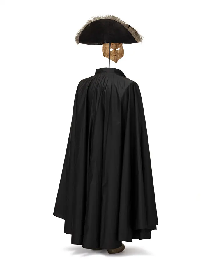 Mask till Gustav III buren vid operamaskeraden den 16 mars 1792.