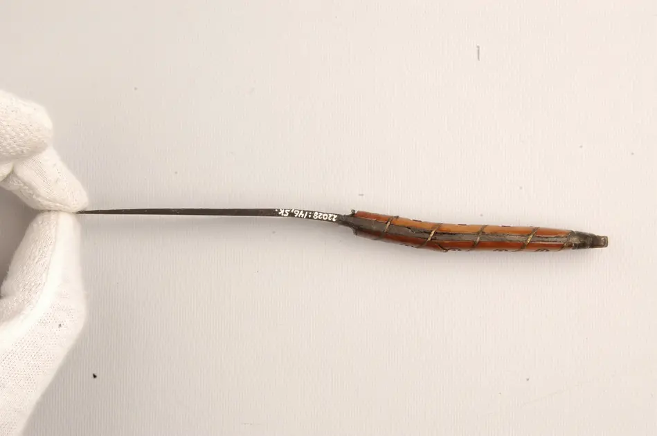 Kniv
