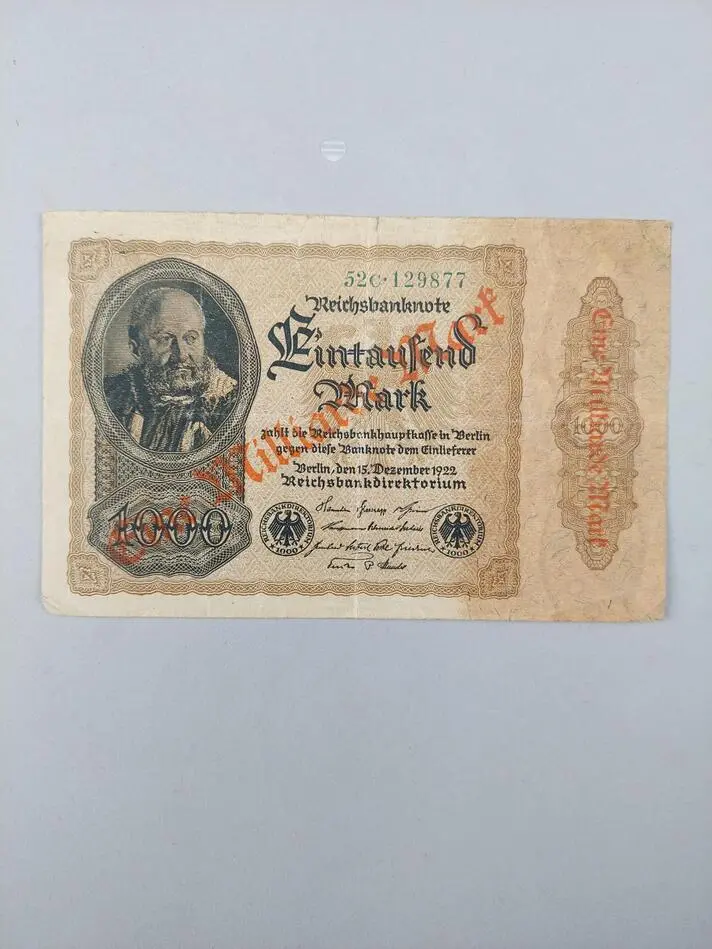 Bild på Tysk sedel från 1922 i valören en miljard mark