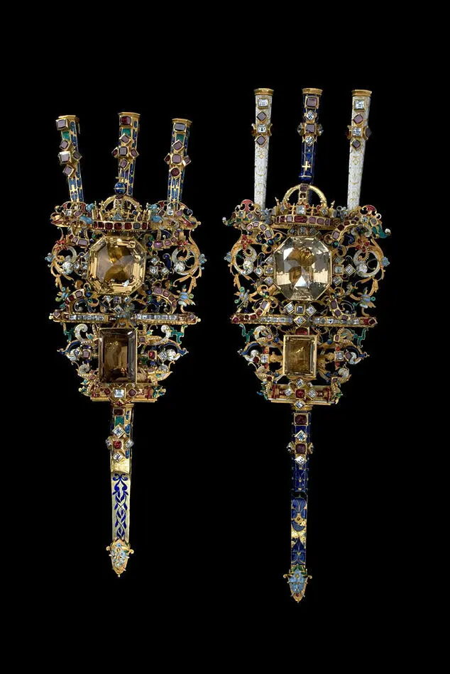 Plymhållare, s.k. ägrett, till Karl IX:s kröningshäst, tillverkad av guldsmeden Ruprecht Miller, Stockholm 1606-1607.