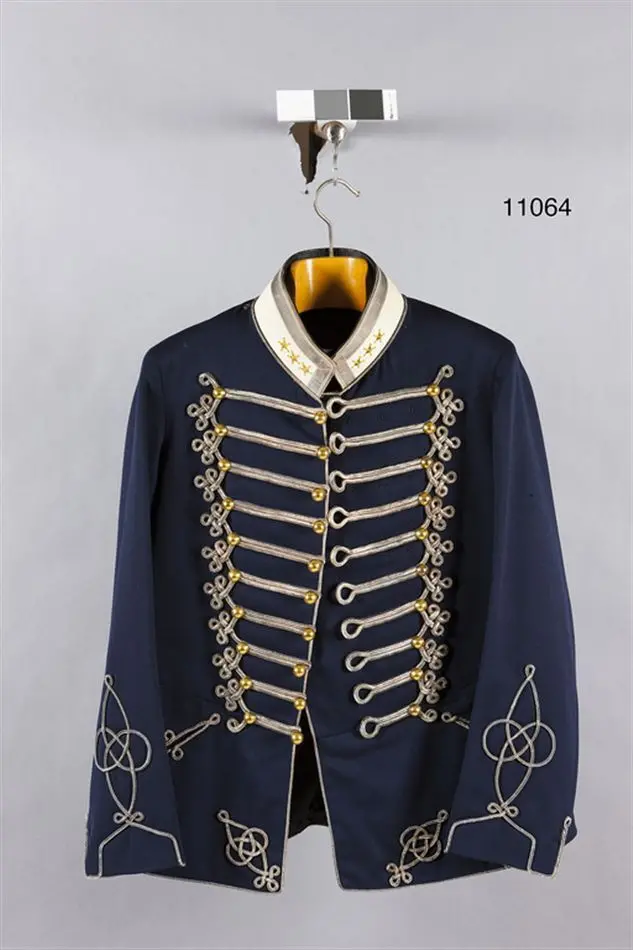Dolma m: 1895, till uniform  för livregementets husarer, K3, med överstes gradbeteckning