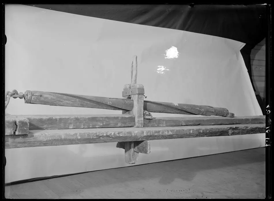 Räffelbänk, 1700-talets slut, från smedja i Sundets by, Råneå.