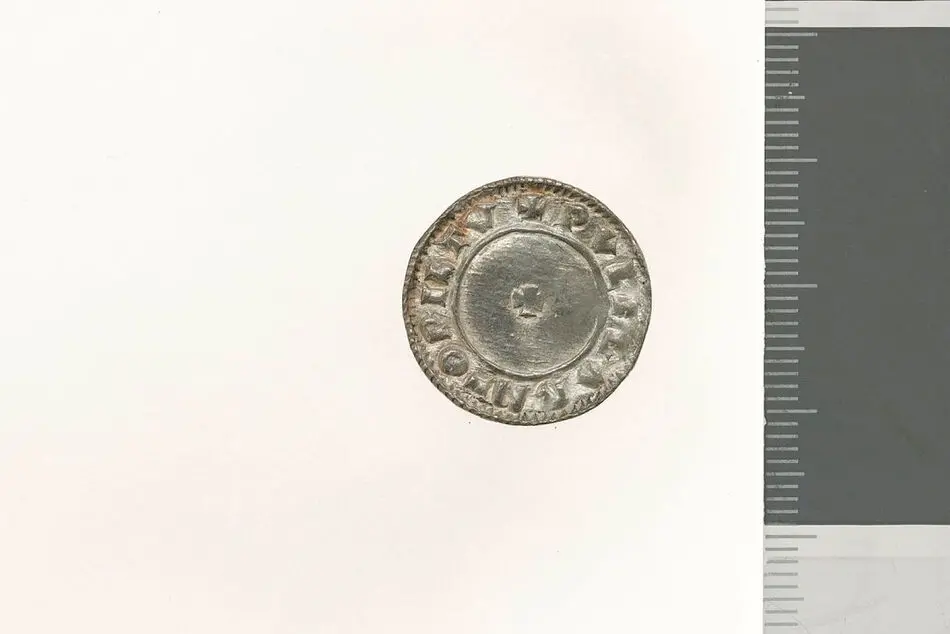 Intermediate Small Cross typ
