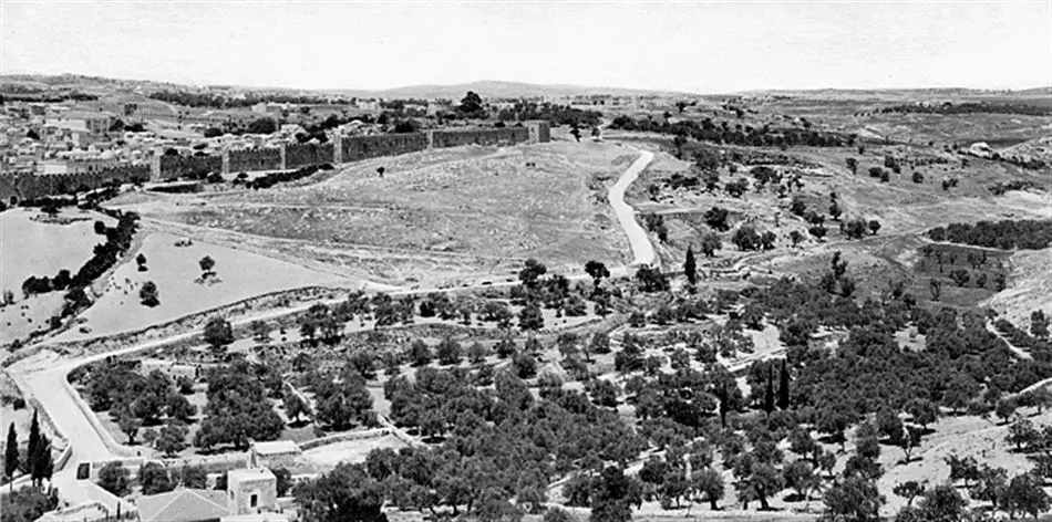 Fotografier. Panorama (I-III) över Jerusalem.