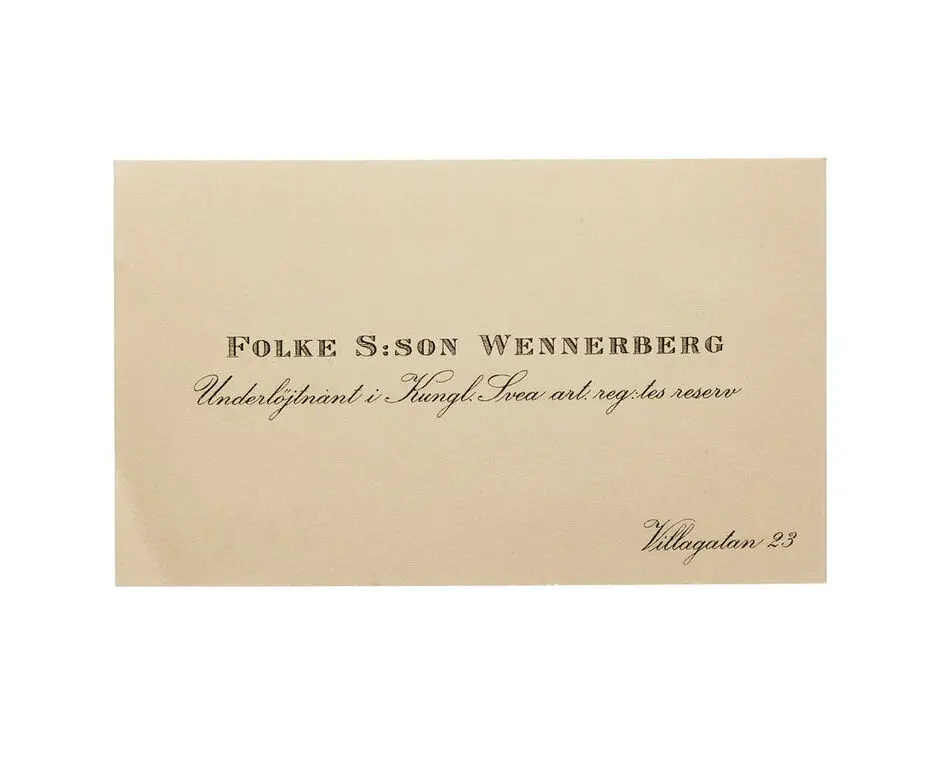 Visitkort från Folke S:son Wennerberg, underlöjtnant i Kungl. Svea art. reg:tes reserv