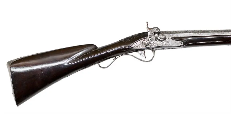 Flintlåsbössa, Jacob Nussbaum, Stockholm, 1780-talet, låset ändrat till slaglås.