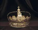 Krona av guld, tillhörande Karl X Gustavs begravningsregalier, bestående av krona, riksäpple, spira, riksnyckel, värjknapp, parerstång och guldtrådsnystan.