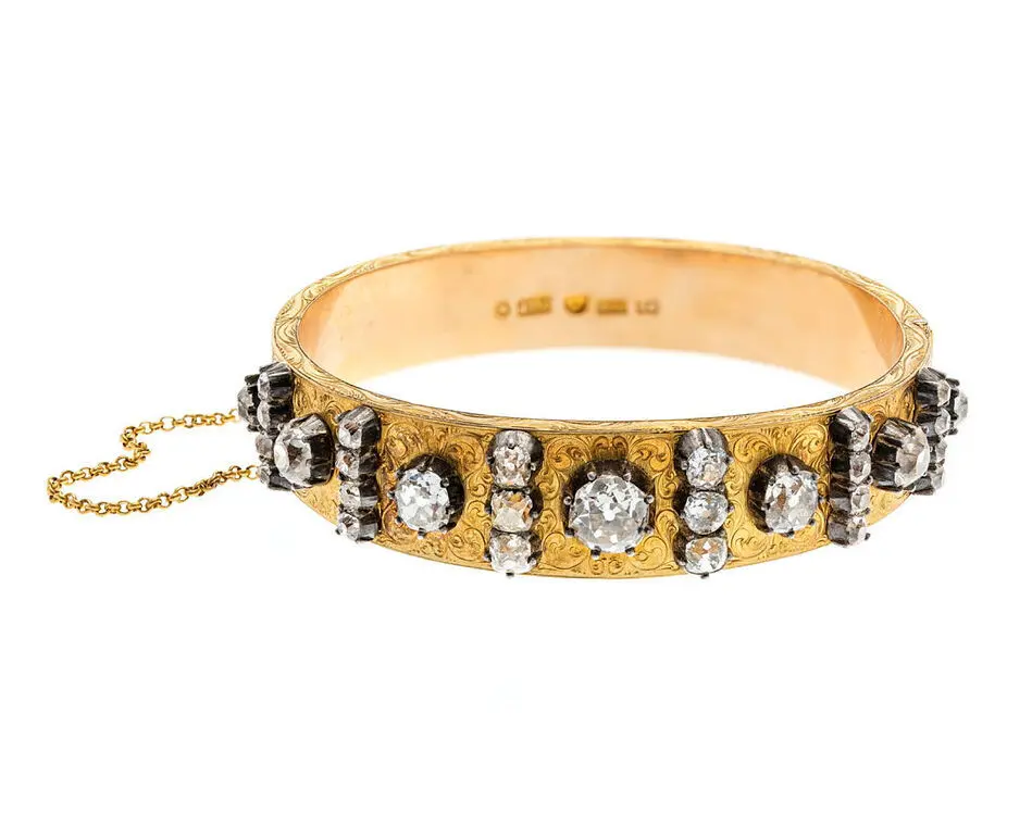 Bild på Armband med etui