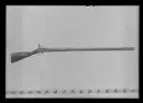 Bössa med flintlås, signerad HENOUL, Liège, 1700-talets början