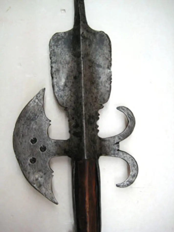 hillebard
