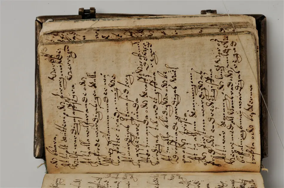 Bönbok, titel: "Någhra gudeligha böner utdragna aff then helga scrifft", tryckt hos Amund Laurentzon, Stockholm 1559.