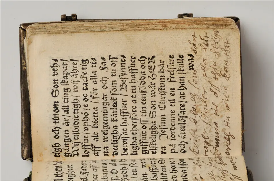 Bönbok, titel: "Någhra gudeligha böner utdragna aff then helga scrifft", tryckt hos Amund Laurentzon, Stockholm 1559.