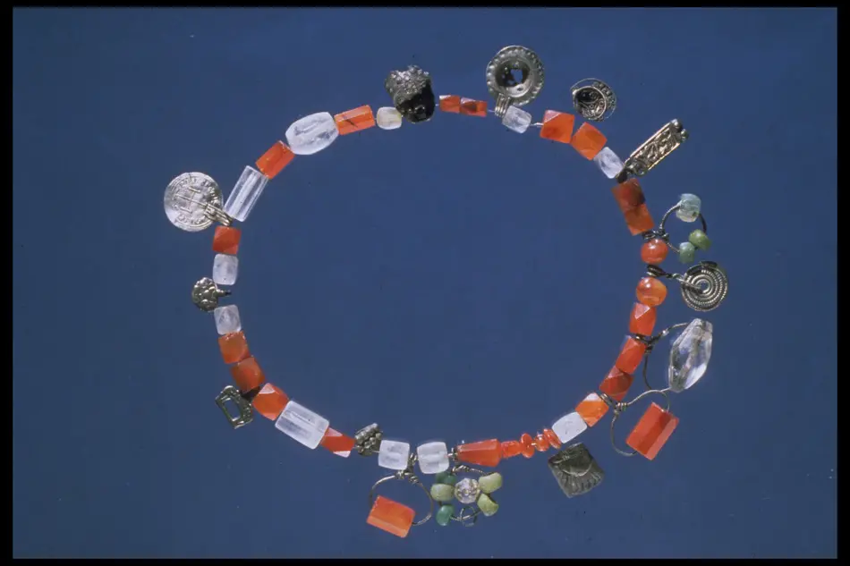 Halsband