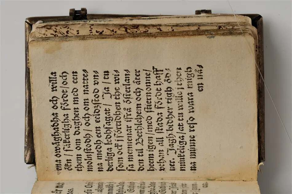 Bönbok, titel: "Någhra gudeligha böner utdragna aff then helga scrifft", tryckt hos Amund Laurentzon, Stockholm 1559.