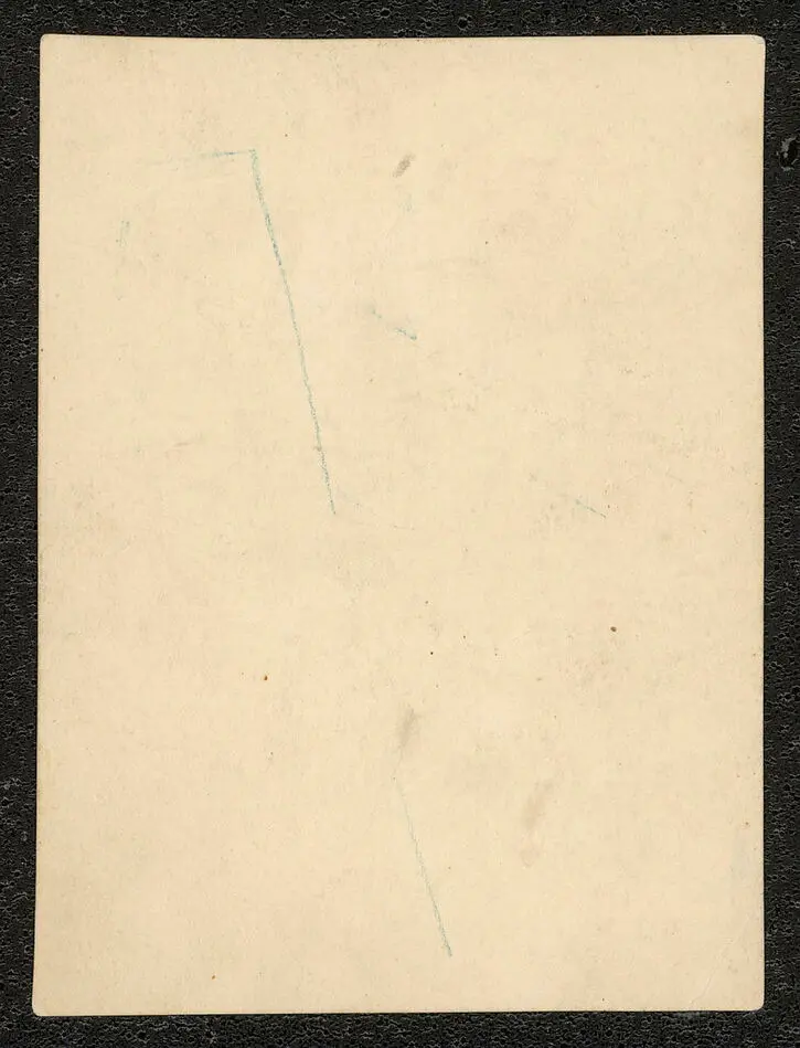 Porträtt av Otto Ullman framför växter 1927