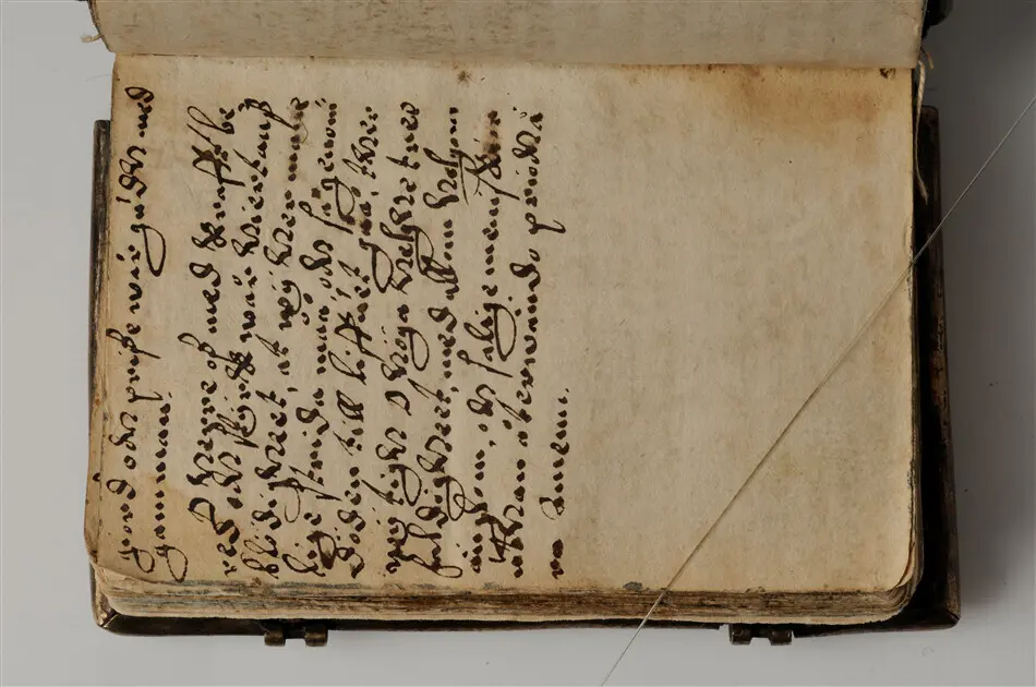 Bönbok, titel: "Någhra gudeligha böner utdragna aff then helga scrifft", tryckt hos Amund Laurentzon, Stockholm 1559.