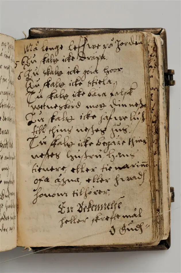 Bönbok, titel: "Någhra gudeligha böner utdragna aff then helga scrifft", tryckt hos Amund Laurentzon, Stockholm 1559.