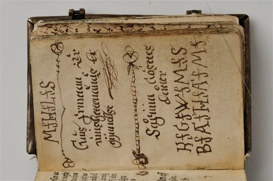 Bönbok, titel: "Någhra gudeligha böner utdragna aff then helga scrifft", tryckt hos Amund Laurentzon, Stockholm 1559.