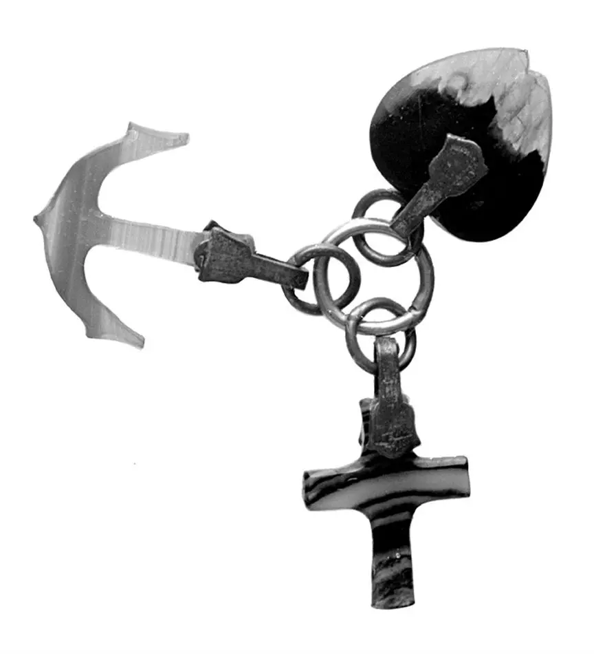 Berlocker, 3 st. (symbol för hopp, kärlek)