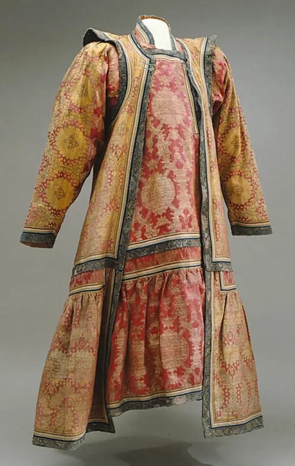 Västmongolisk kvinnodräkt