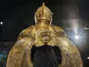 Ländpansar, ingående i Sigismund Augusts rustningsgarnityr för man och häst. Skänkt år 1574 av prinssessan Anna av Polen till Johan III. Tillverkad på 1550-talet av Kunz Lochner i Nürnberg.