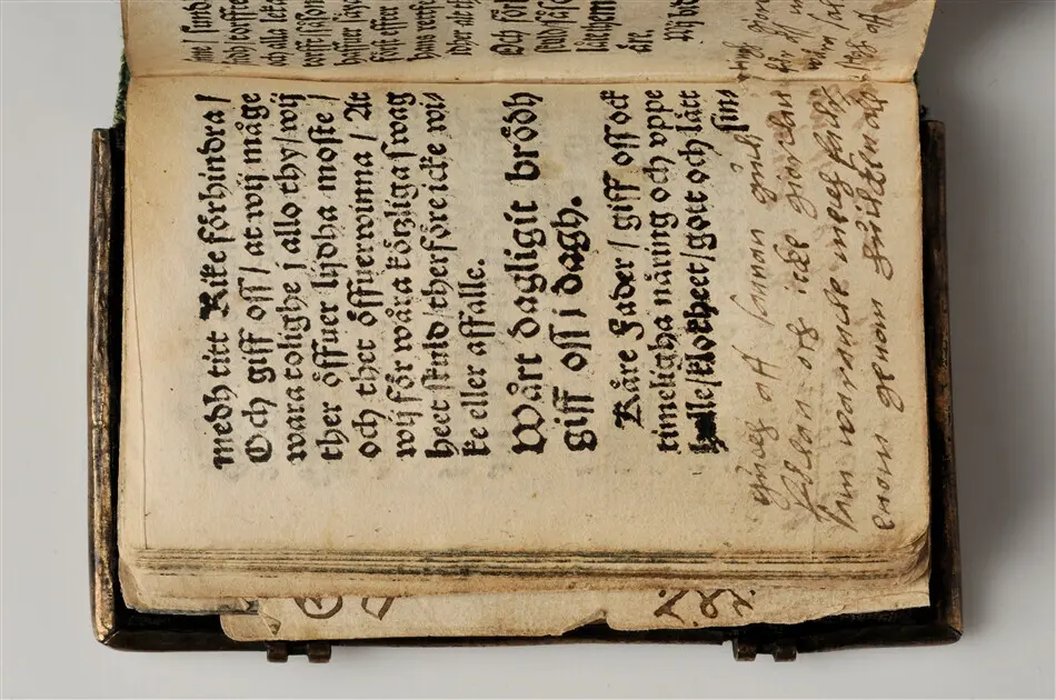 Bönbok, titel: "Någhra gudeligha böner utdragna aff then helga scrifft", tryckt hos Amund Laurentzon, Stockholm 1559.
