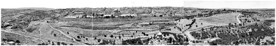 Fotografier. Panorama (I-III) över Jerusalem.