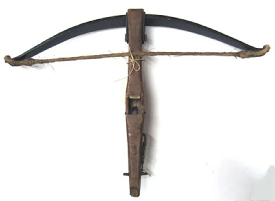 Bild på Armborst, s.k. gillerarmborst eller dalbåge, troligen Sverige 1500-1700-tal.