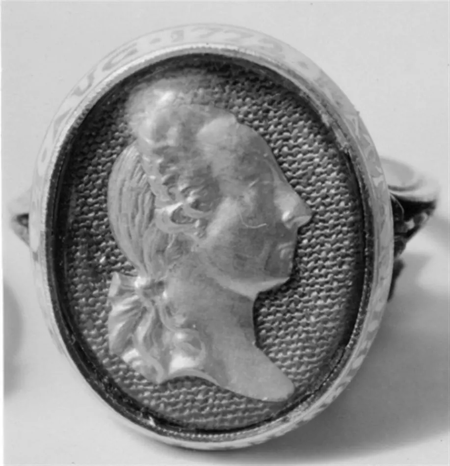 En av Gustav III:s s.k. revolutionsringar, 1772.