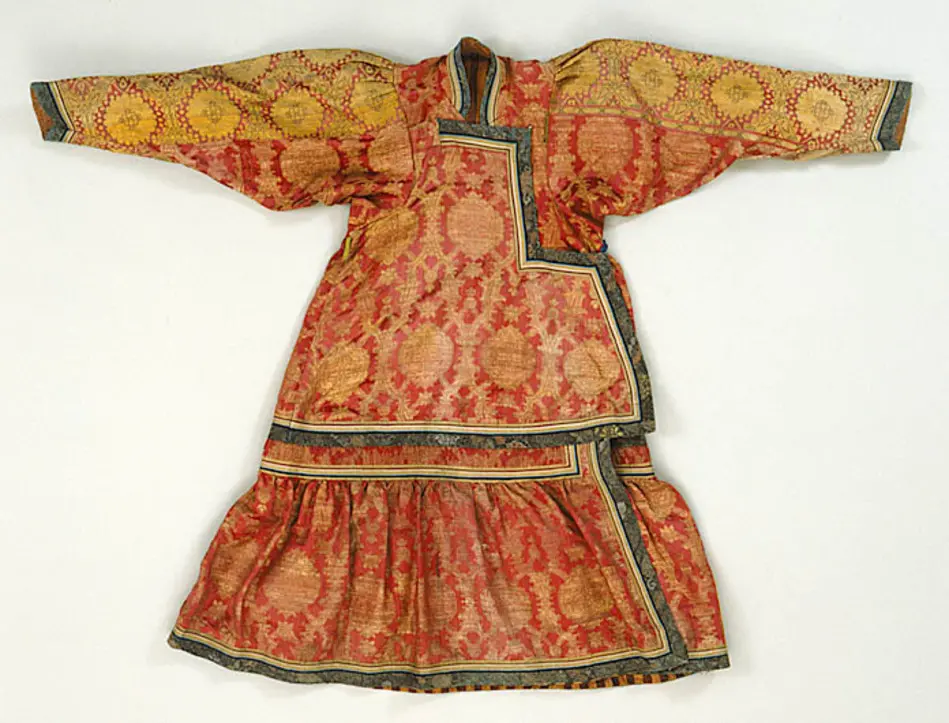 Västmongolisk kvinnodräkt