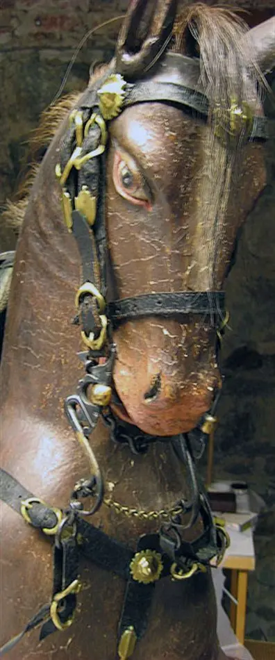 Huvudlag till docka föreställande rytteriöverste, Sverige 1660-tal. Tillhörig Karl XI.