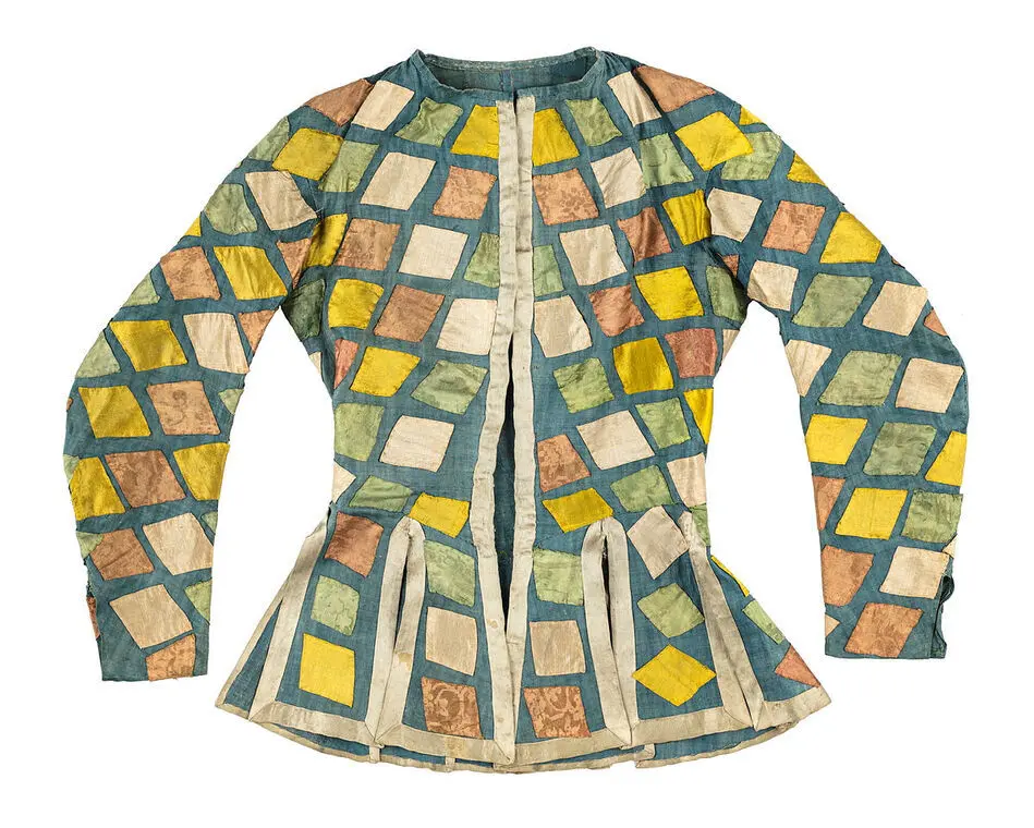 Bild på Tröja till harlekinadräkt, troligen buren av Ulrika Eleonora vid en av hovets maskerader, 1656-1693.