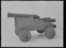 Salutkanon, miniatyrkanon med skeppslavett.