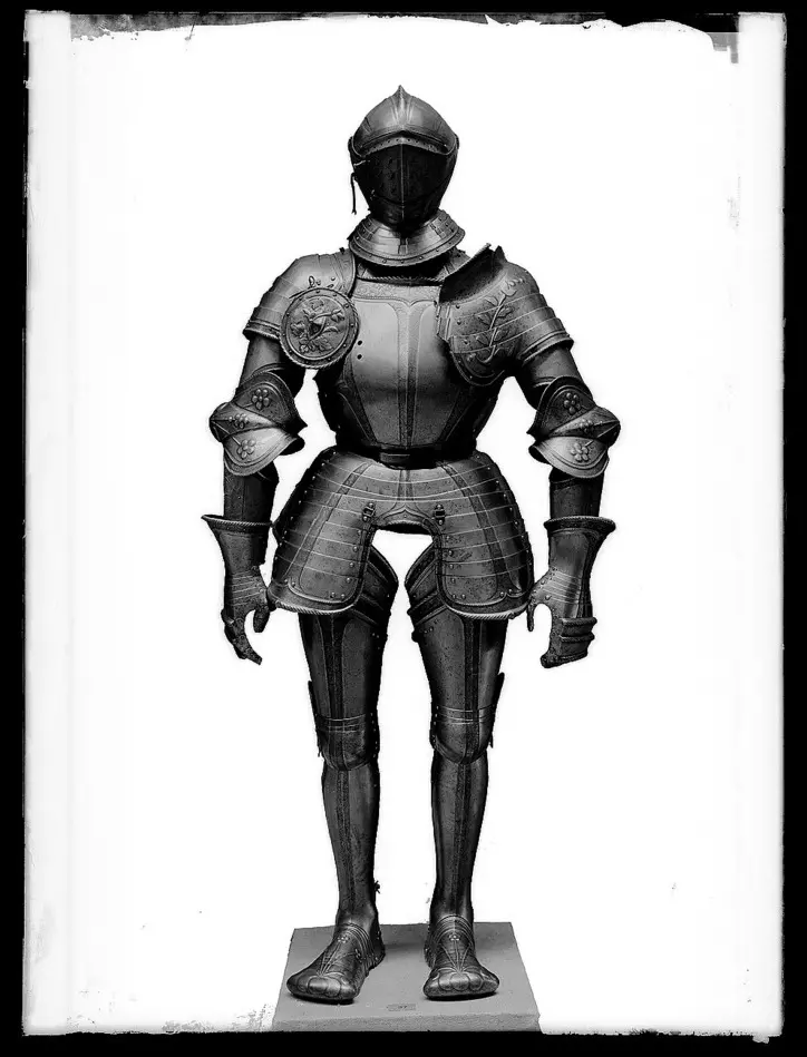 Axelstycke till Gustav Vasas rustning, Sydtyskland 1540.