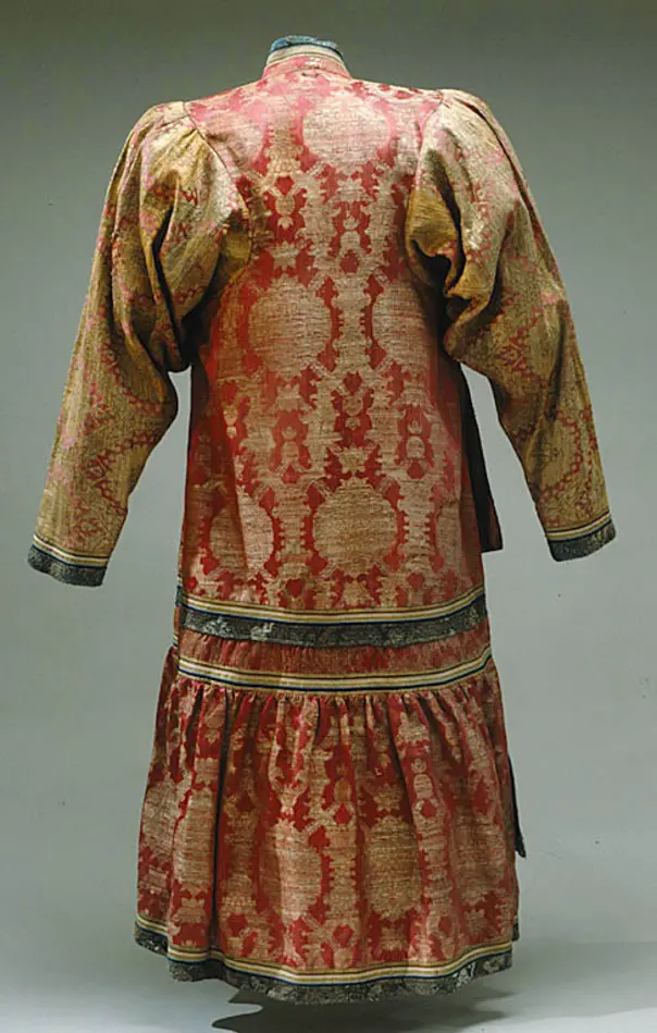 Västmongolisk kvinnodräkt