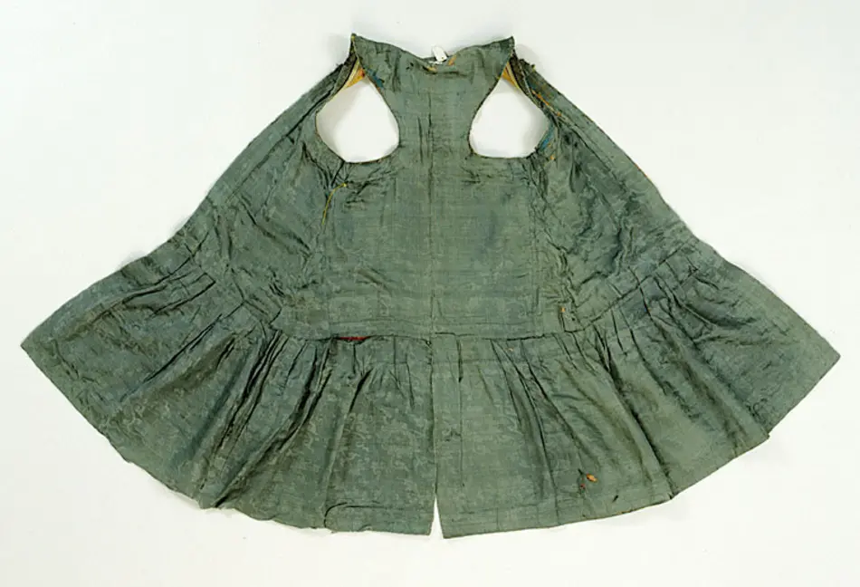 Västmongolisk kvinnodräkt