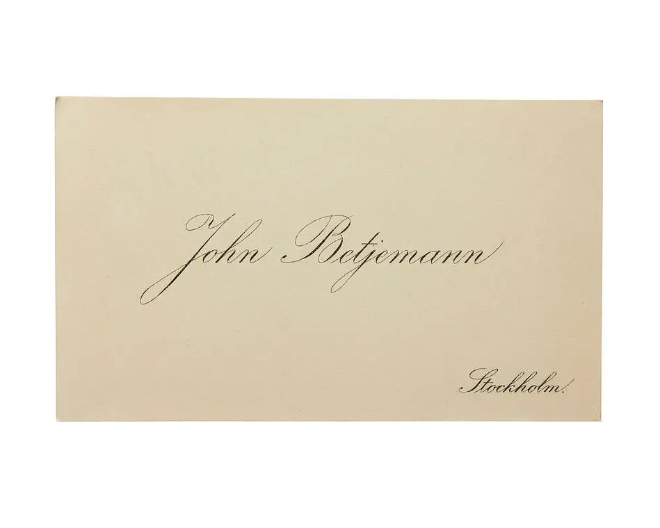 Visitkort från John Betjemann.
