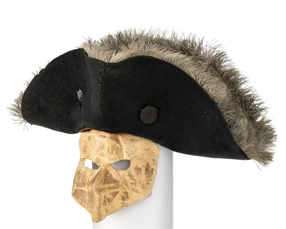 Mask till Gustav III buren vid operamaskeraden den 16 mars 1792.