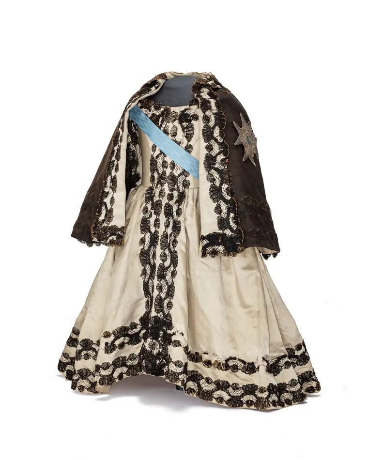 Serafimerordens kraschan, hörande till Gustav III:s serafimerdräkt 1748.