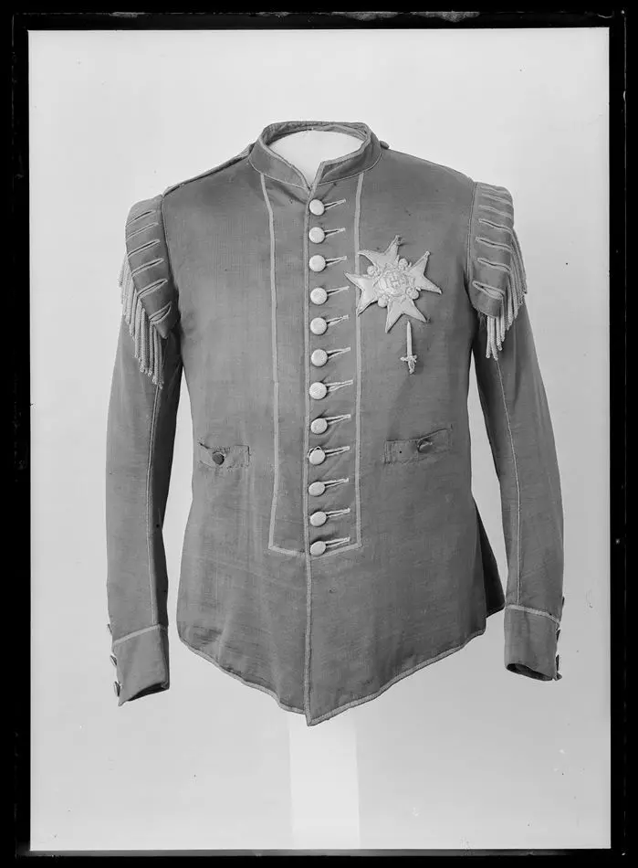 Bild på Tröja, Uniformsjacka