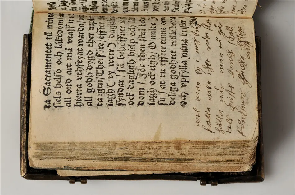 Bönbok, titel: "Någhra gudeligha böner utdragna aff then helga scrifft", tryckt hos Amund Laurentzon, Stockholm 1559.