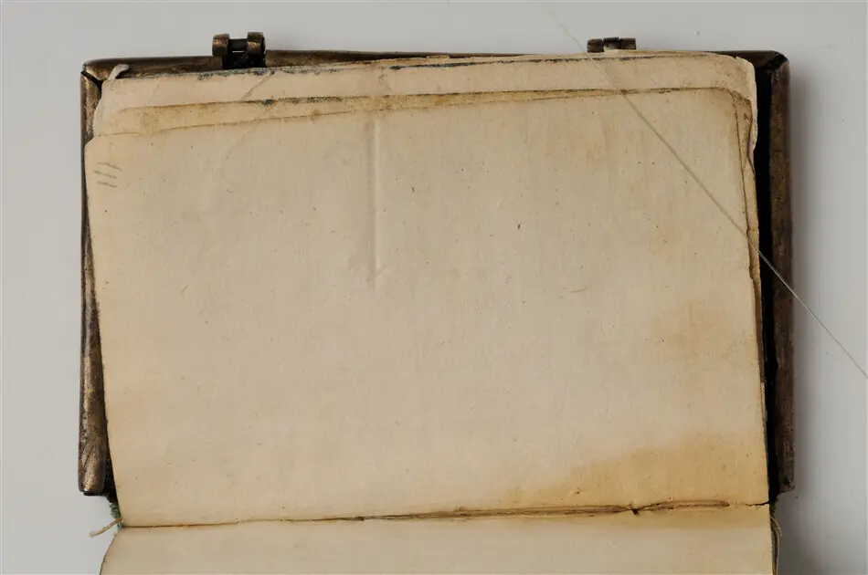 Bönbok, titel: "Någhra gudeligha böner utdragna aff then helga scrifft", tryckt hos Amund Laurentzon, Stockholm 1559.