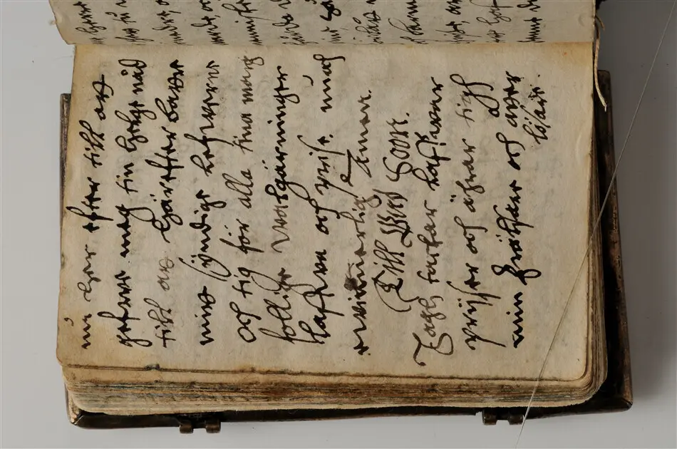Bönbok, titel: "Någhra gudeligha böner utdragna aff then helga scrifft", tryckt hos Amund Laurentzon, Stockholm 1559.