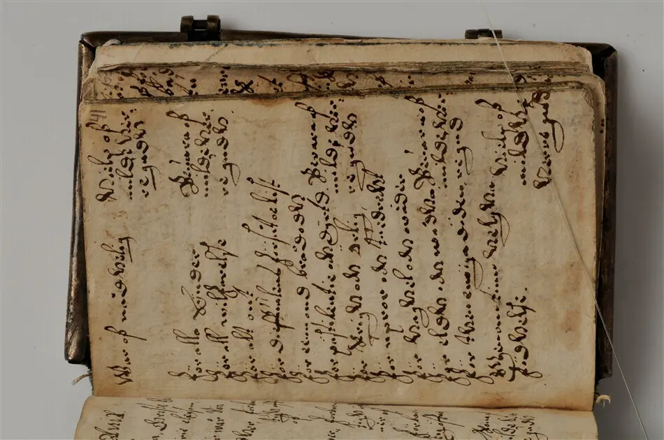 Bönbok, titel: "Någhra gudeligha böner utdragna aff then helga scrifft", tryckt hos Amund Laurentzon, Stockholm 1559.