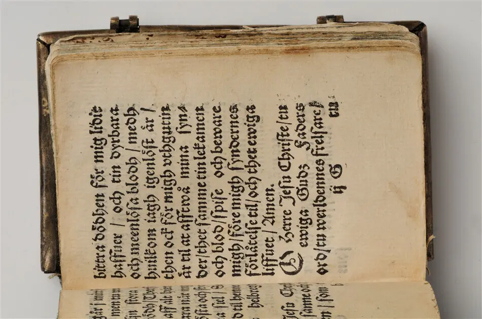 Bönbok, titel: "Någhra gudeligha böner utdragna aff then helga scrifft", tryckt hos Amund Laurentzon, Stockholm 1559.