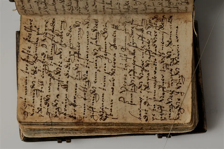 Bönbok, titel: "Någhra gudeligha böner utdragna aff then helga scrifft", tryckt hos Amund Laurentzon, Stockholm 1559.